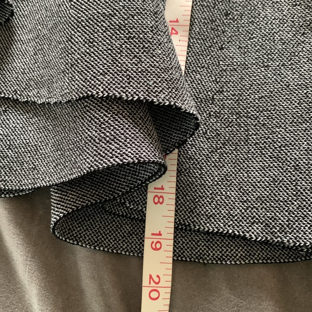 Zara S pull on skirt black and grey tweed - Picture 4 of 7